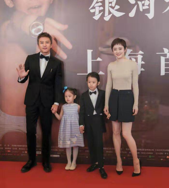演员翟天临将复出关于演员翟天临是否将复出，这个问题的答案取决于多个因素，包括公众对其过去行为的接受程度、市场需求以及他个人的选择和努力等。