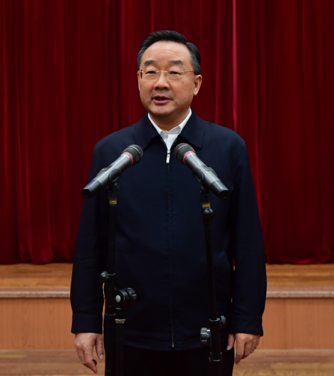 省长现场致敬退休副省长:了不起省长现场致敬退休副省长，致敬不凡岁月，致敬了不起的你